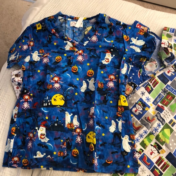 Scrub top bundle! - Picture 2 of 6